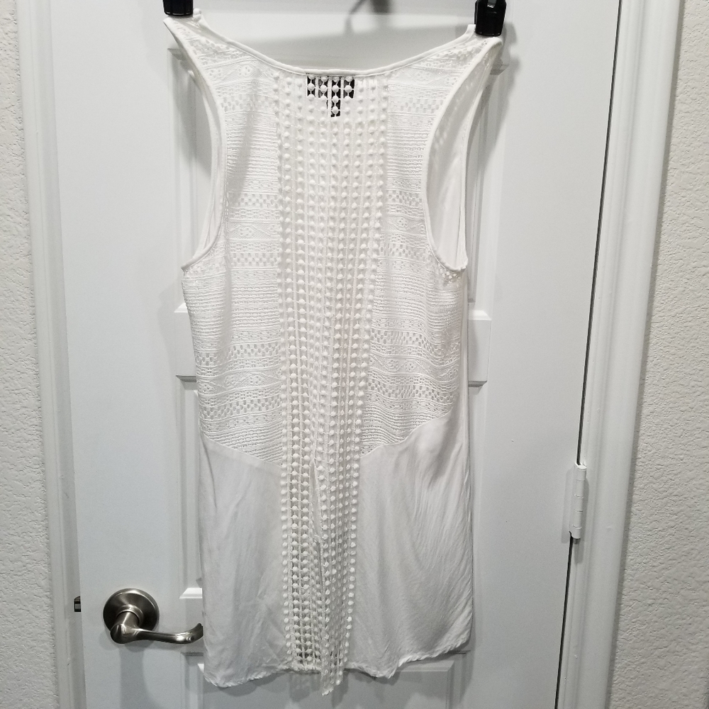 By&by Sleeveless Cut Blouse Open Back Tank Top Women Size M White